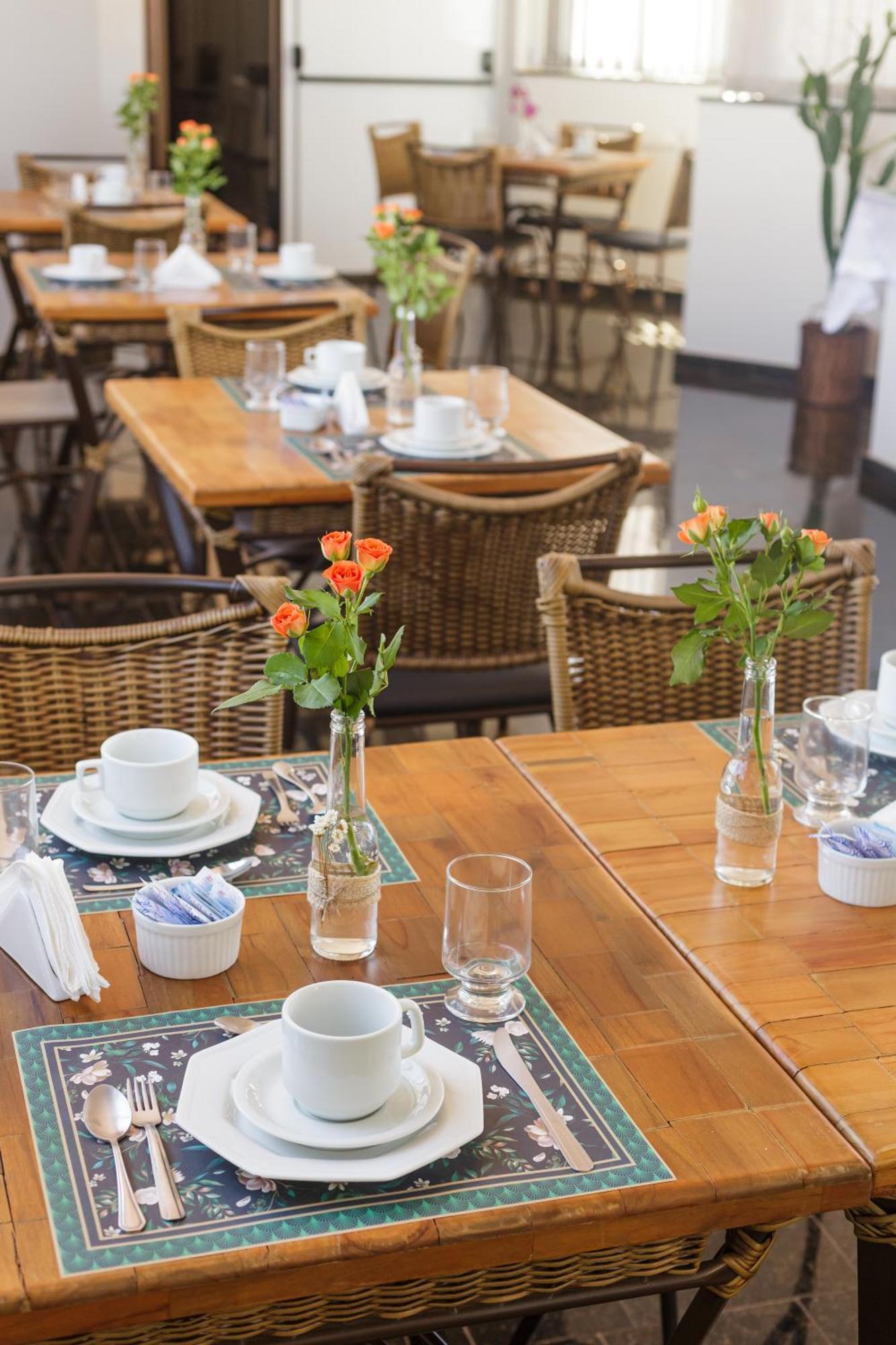 Village Golden Hotel Jales Екстериор снимка
